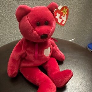 Valentina beanie baby. Rare w/tag errors 1998/99. Holographic tag.